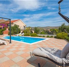 6 bedroom villa with pool in Milna, Brac Island sleeps 11